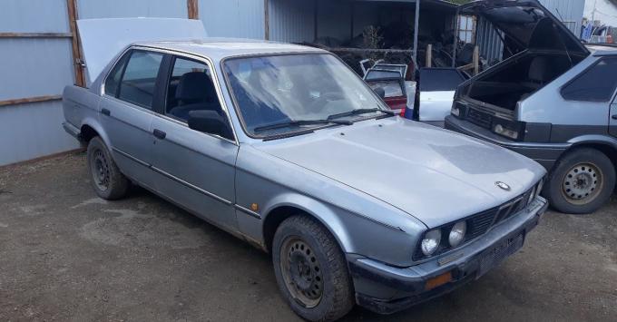 BMW 316 (E30) по запчастям