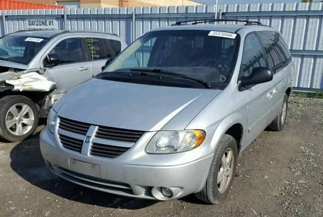 Разбор на запчасти Dodge Caravan