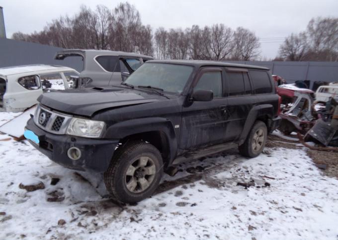 Nissan Patrol Y61 Автомобиль на запчасти рестайлин