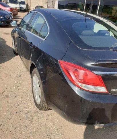 Opel Insignia 2.0 2011 г на запчасти