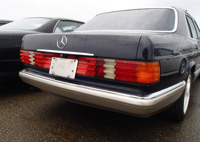 В разбор Mercedes W126 SS500 из Японии