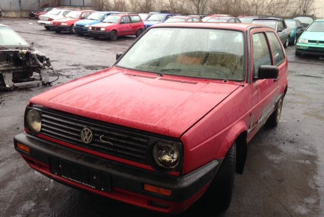 Разбор на запчасти Volkswagen Golf 2 1983-1992