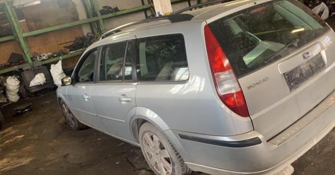 Ford mondeo 3 2006 г.в. V-2.0 МКПП универсал