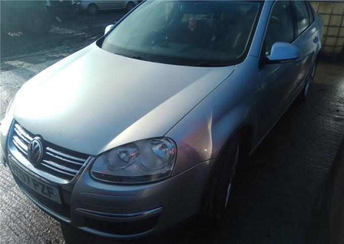 Разбор на запчасти Volkswagen Jetta 5 2004-2010