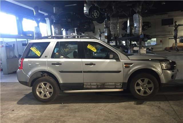 Разбор на запчасти Land Rover Freelander 2