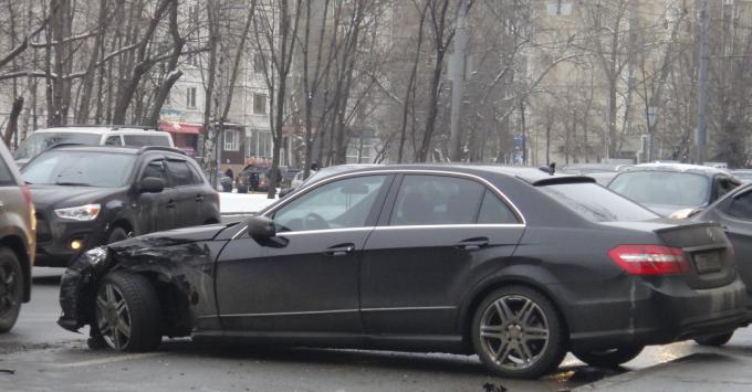 Mercedes benz w212 в разбор