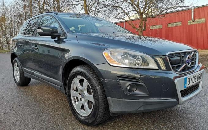 Volvo XC60 2.4 D 2009 г на запчасти