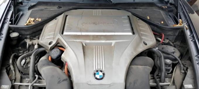 В разборе BMW X6 E72 Гибрид N63