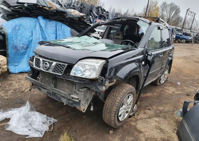 Nissan X-trail T30 2.0 QR20 МКПП 4х4 черный в разб