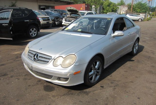 Разобран на запчасти Mercedes CLK W209 2002-2009