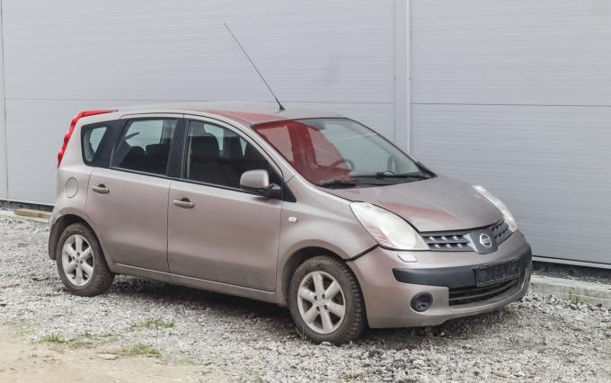 Разбор Nissan Note 1.4 МКПП 2006 г. в