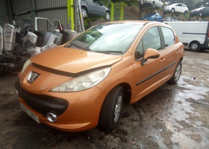 Peugeot 207 в разборке