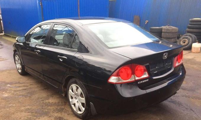 Honda Civic 2009 г на запчасти