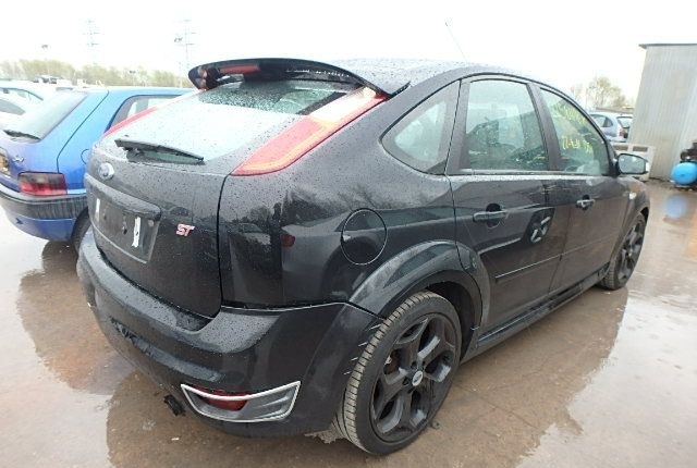 Разбор на запчасти Ford Focus 2 2005-2008