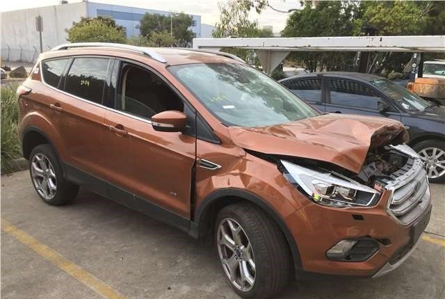 Разбор на запчасти Ford Escape 2015