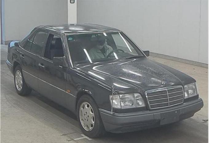 Mercedes-Benz W124 E320 из Японии по запчастям