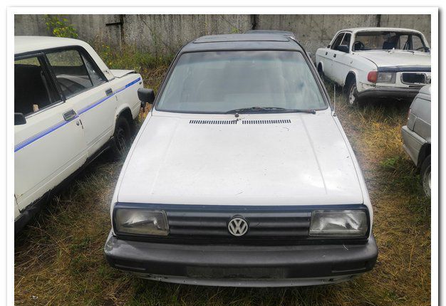 Volkswagen Jetta 1989 4 двери