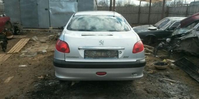 Peugeot 206