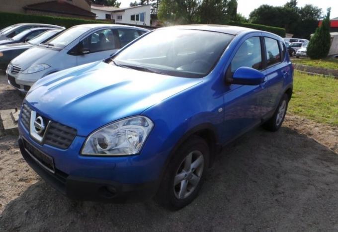 Nissan Qashqai 2007г, на запчасти