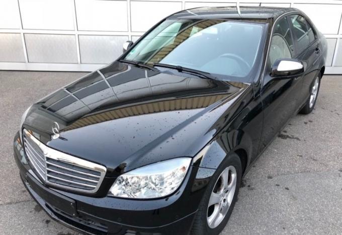 Mercedes-Benz C W204 2010г, на запчасти