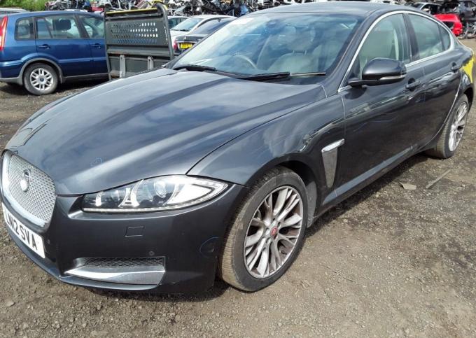 Jaguar XF 2012 г разбор