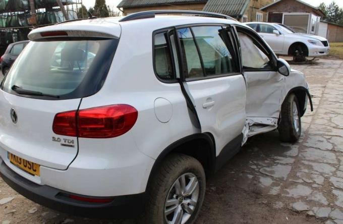 Volkswagen Tiguan 2014 г на запчасти