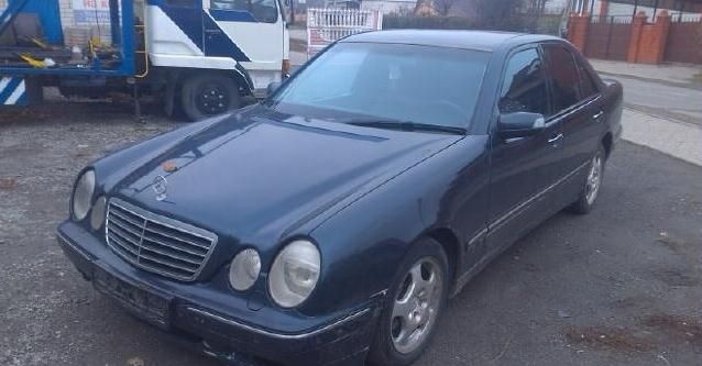 Мерседес W210 Mercedes W210 E 00-02г