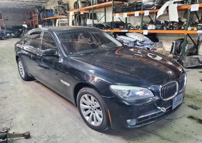 Разобран на запчасти BMW 7 F01 2008-2015