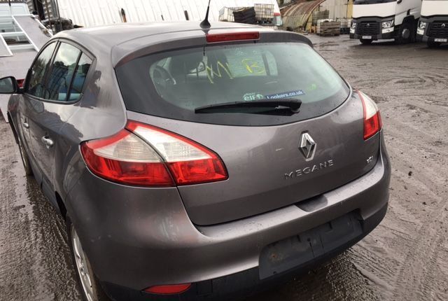 Разбор на запчасти Renault Megane 3 2009