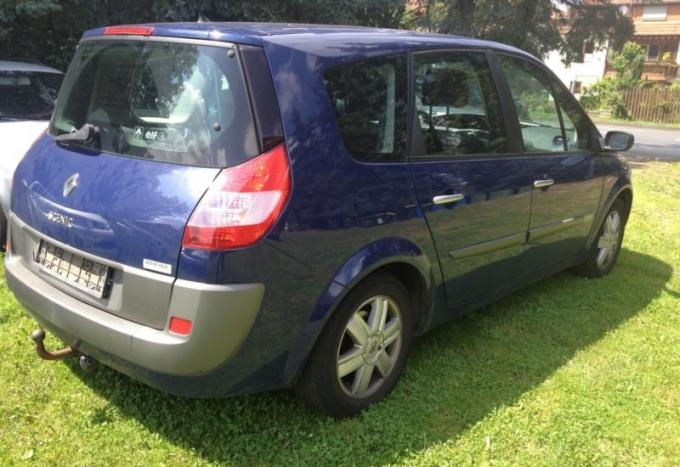 Renault Grand Scenic 2004г на запчасти