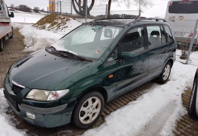 Mazda Premacy 2000г. на запчасти