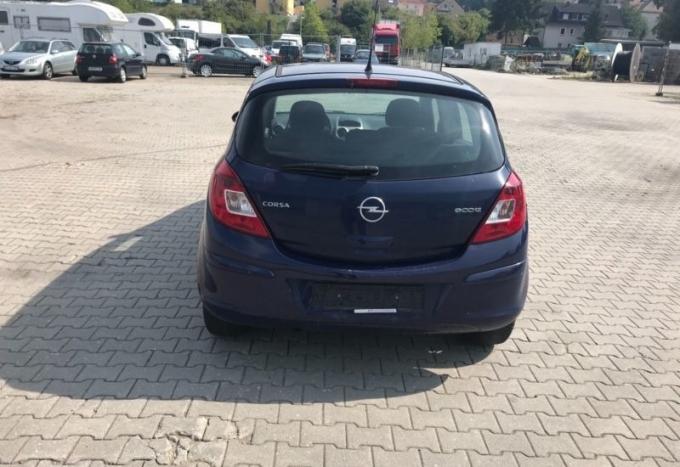 Opel Corsa D 2008г, на запчасти