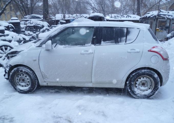 Запчасти Suzuki Swift 2011