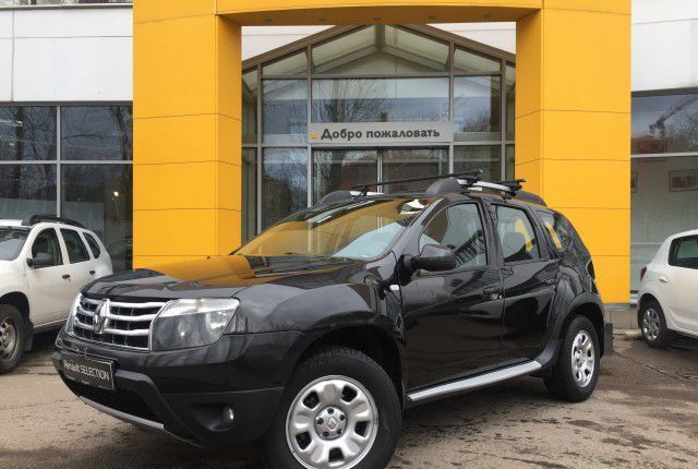 Renault duster 2013г.в.черный