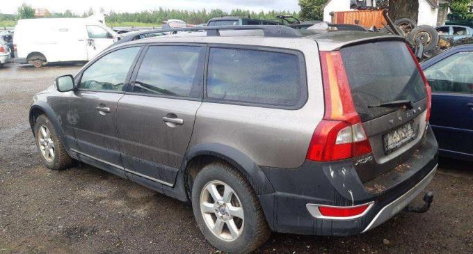 Volvo XC70 2.4d 2008 г по частям