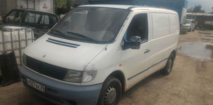 Mercedes-Benz Vito 2.3D мт 1998 W638