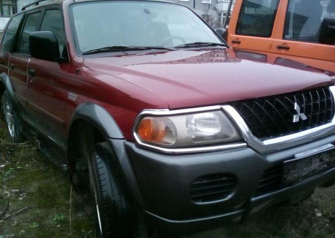 Разборка автомобиля Mitsubishi Montero Sport 2002