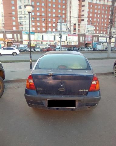 Разбираем renault clio symbol 1.4 2002 МКПП