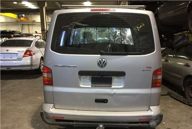 Разобран на запчасти Volkswagen Transporter 5 2003