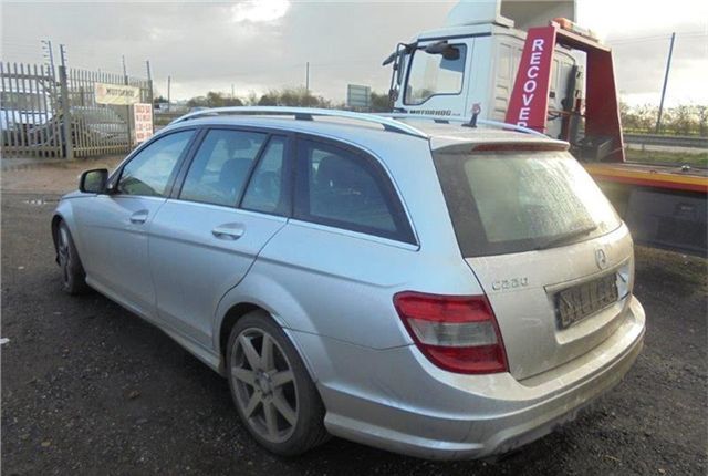 Разбор на запчасти Mercedes C W204 2007-2013