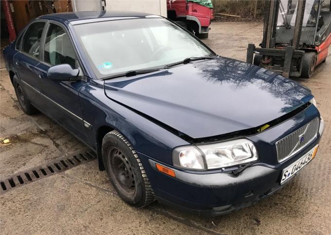 Разбор на запчасти Volvo S80