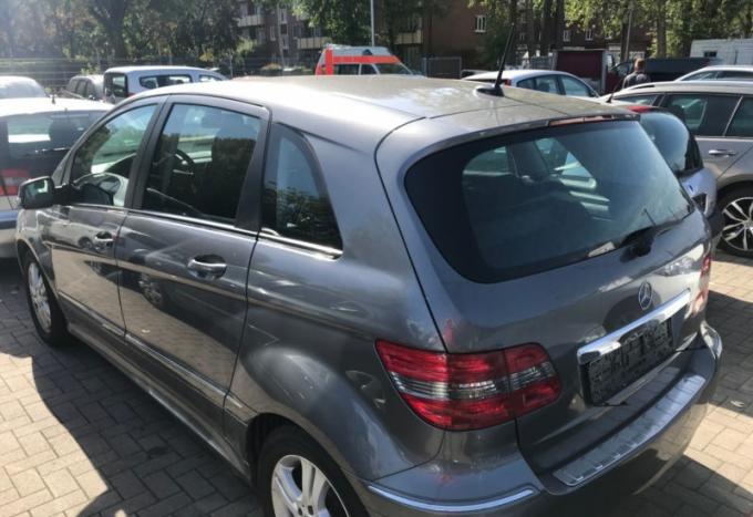 Mercedes-Benz B W245 2010г, на запчасти