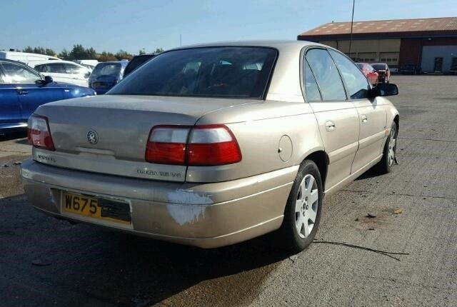 Разобран на запчасти Opel Omega 2000