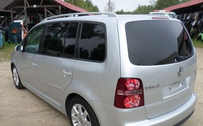 Запчасти volkswagen Touran