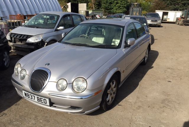 Разбор на запчасти Jaguar S-type