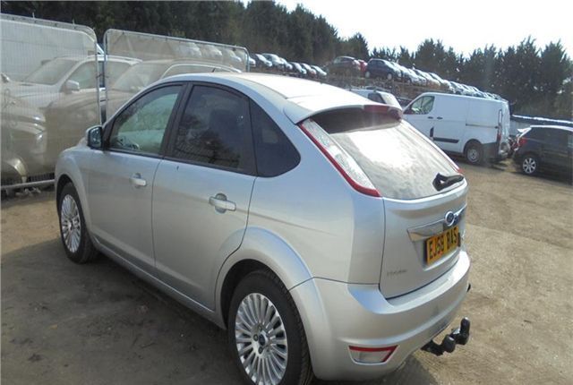 Разбор на запчасти Ford Focus 2 2008-2011