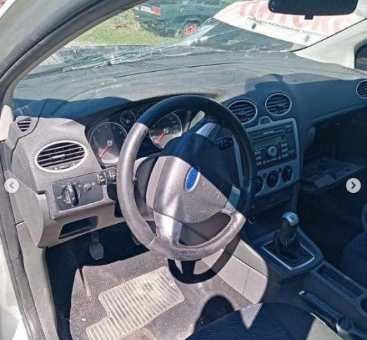 Разбор Ford Focus 2 2006 год по запчастям