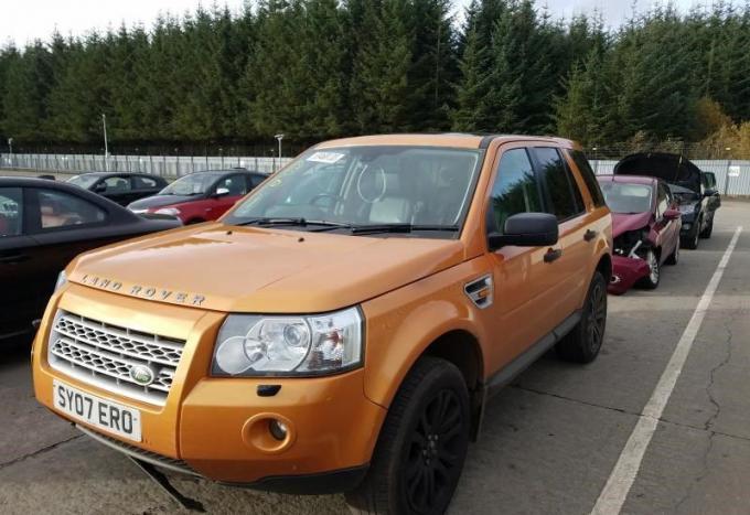 Разбор на запчасти Land Rover Freelander 2