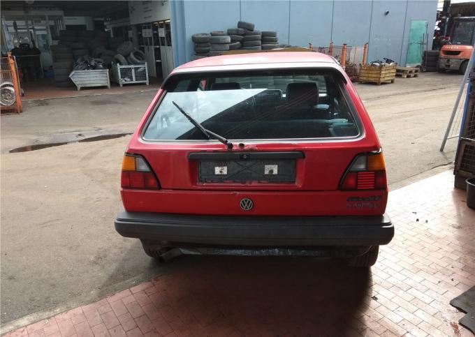 Разбор на запчасти Volkswagen Golf 2 1983-1992