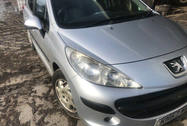 Разбор на запчасти Peugeot 207